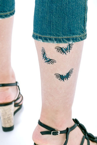 タトゥーシール トライバル蝶・青