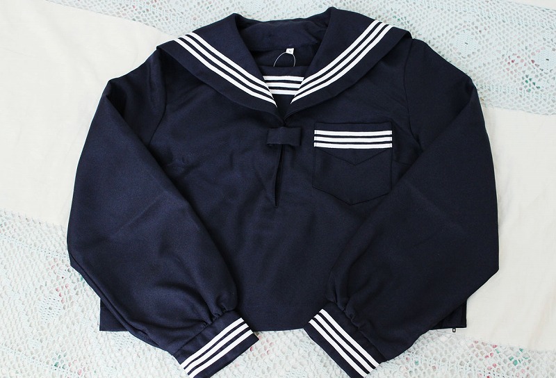 �����Z�[���[�u���E�X�P�i�@�a�h�f