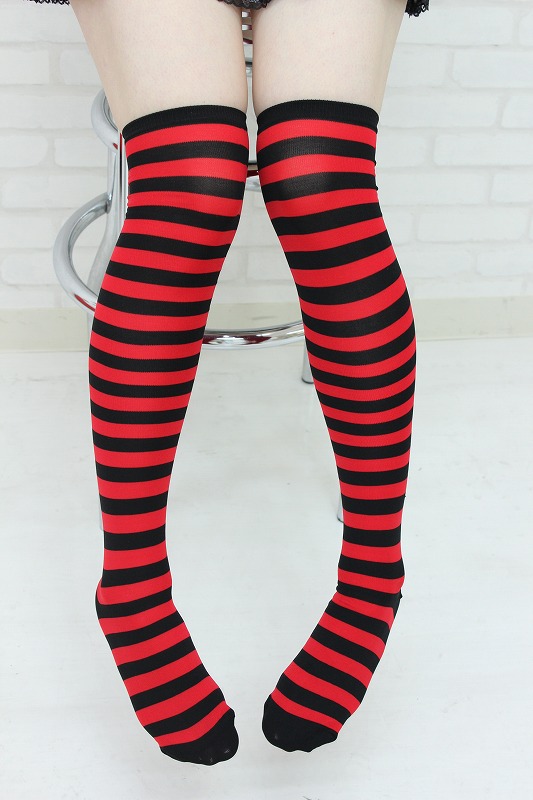 �j�[�n�C�{�[�_�[�@���b�h�E�u���b�N�@���P����