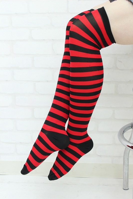 �j�[�n�C�{�[�_�[�@���b�h�E�u���b�N�@���P����