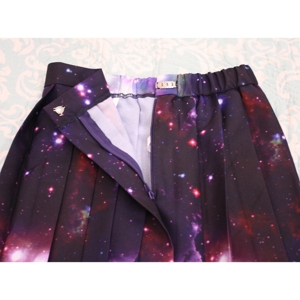 �F�����}���e�B�b�N�Z�[���[�@���@�l